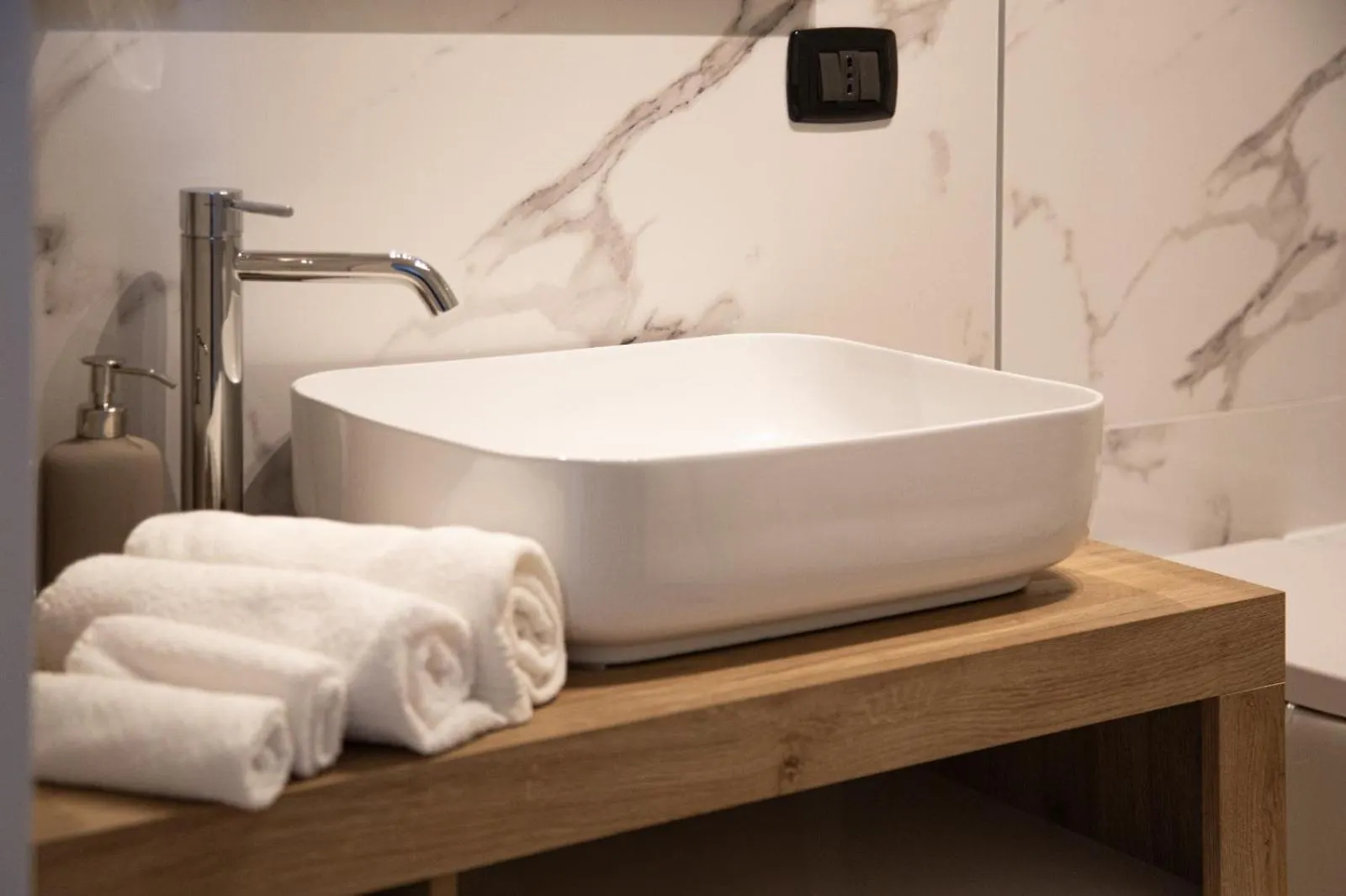 Casa Enea - Luxury House Milano Navigli Apartment
